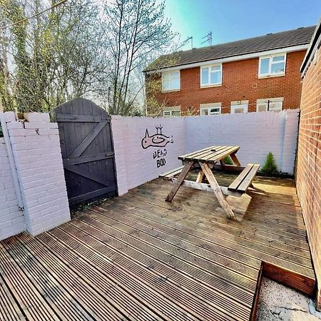 Spacious 3 Bedroom Retreat For Professionals Kingston upon Hull Εξωτερικό φωτογραφία