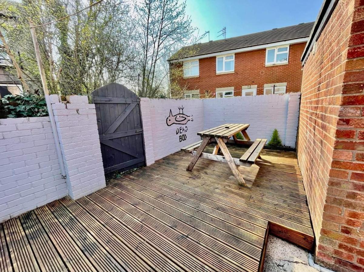 Spacious 3 Bedroom Retreat For Professionals Kingston upon Hull Εξωτερικό φωτογραφία
